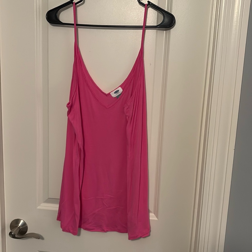 Pink tank